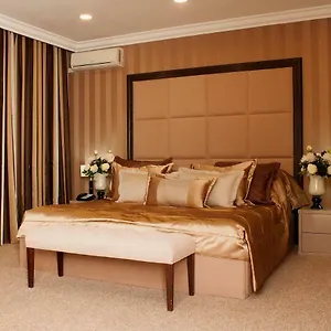 King Hotel